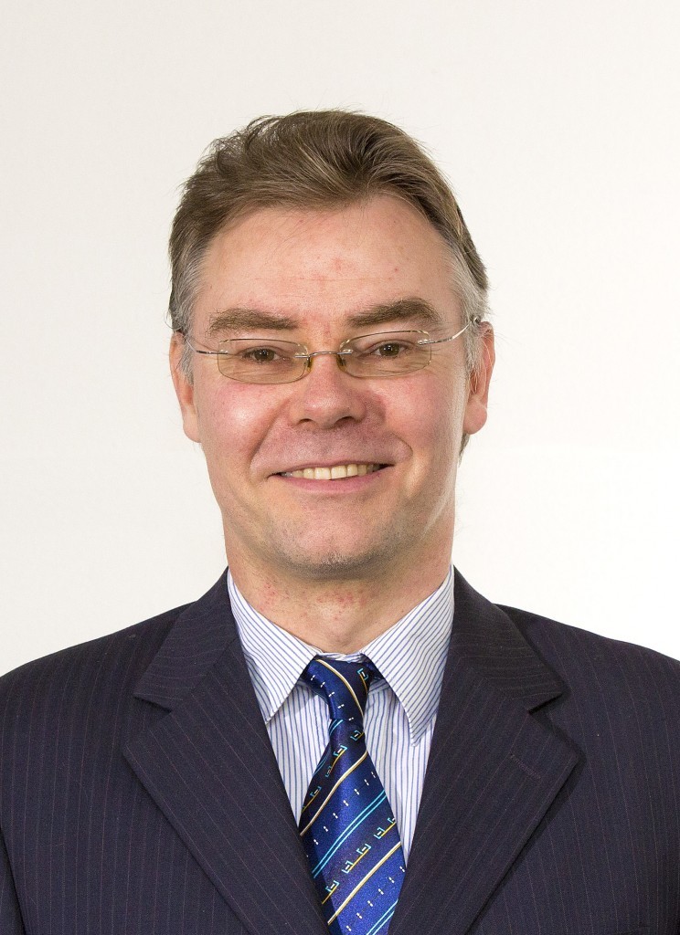 Dr. Vincent Feltkamp